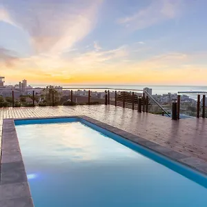 Elements Luxury By Totalstay 4* Kaapstad